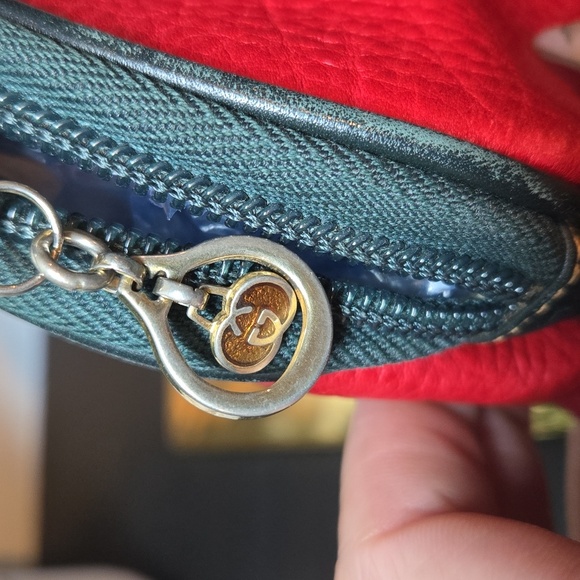 VINTAGE GUCCI RED/GREEN COSMETIC POUCH - Picture 4 of 10